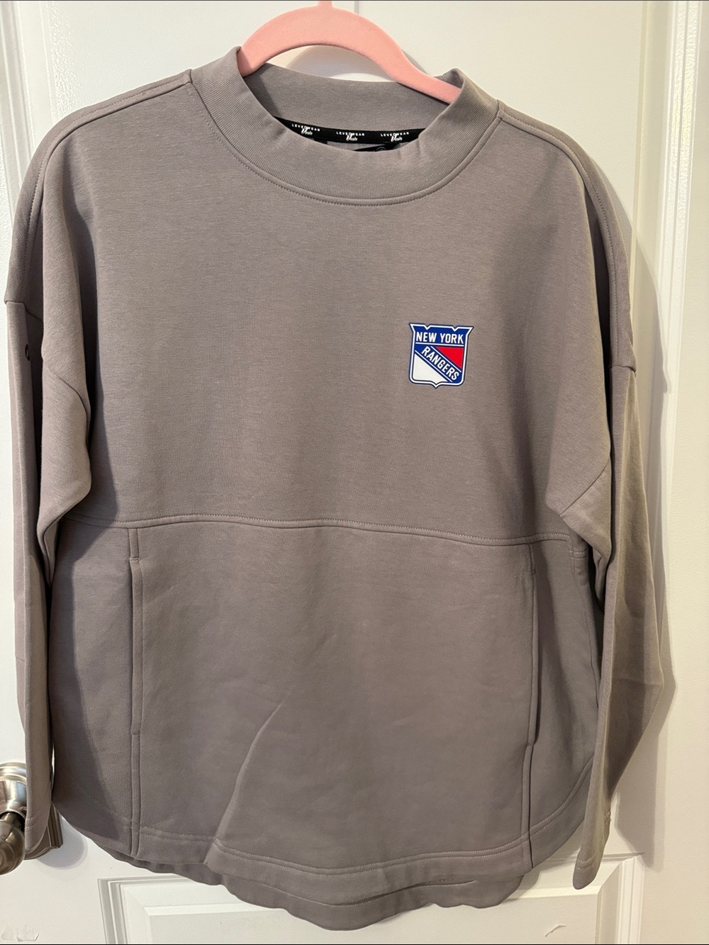 Women's size XS New York Rangers Crewneck Sweatshirt - Gray